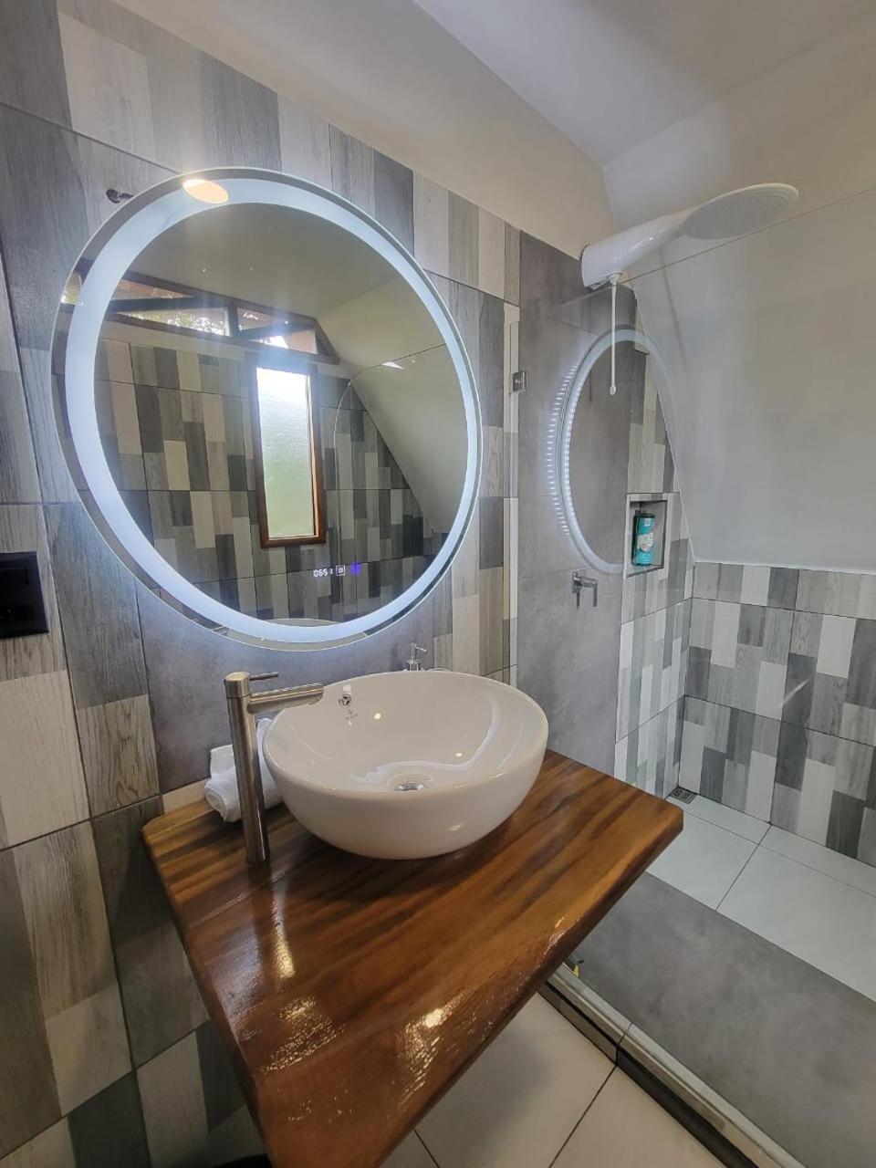 Myra Chalets Bijagua Εξωτερικό φωτογραφία